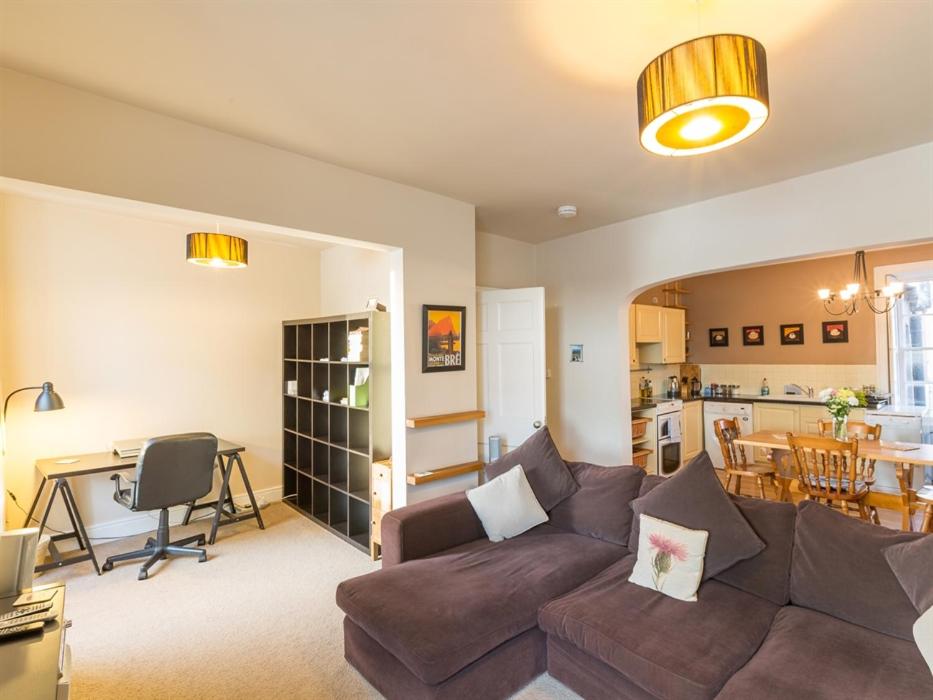 River Cottage room 2